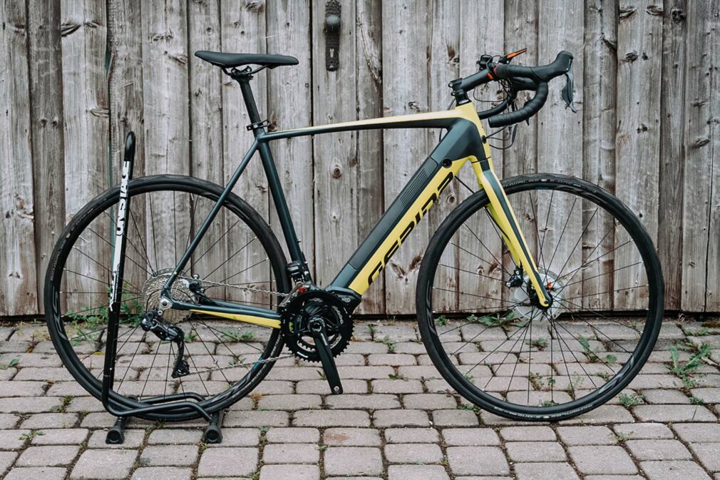 Gepida E-Rennrad Schwarz Gelb